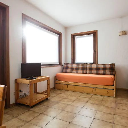 Апартаменты Gardenia Dog-friendly San Rocco (Sondrio)