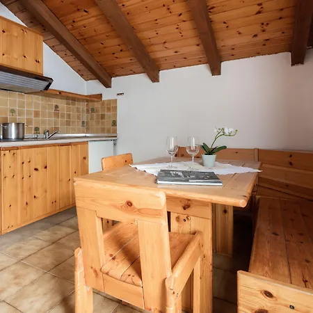 Gardenia Dog-friendly Апартаменты San Rocco (Sondrio)