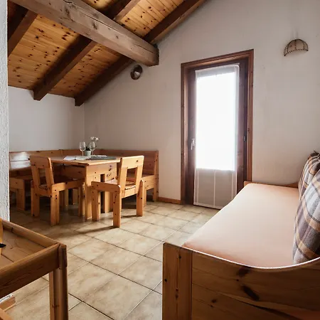 Gardenia Dog-friendly Apartment *